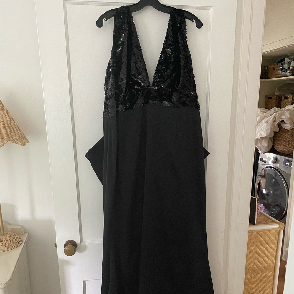 Sachin & Babi Size 18 Black “Topanga” Gown